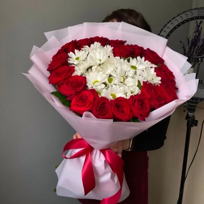 Букет цветов "Вера в любовь" Букет цветов "Вера в любовь"